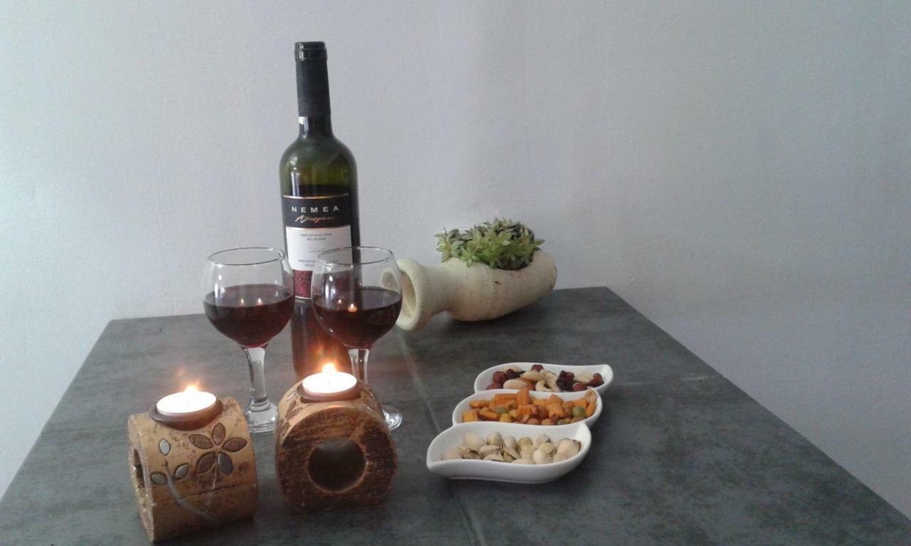 Sweet Home Suite Corinto Esterno foto